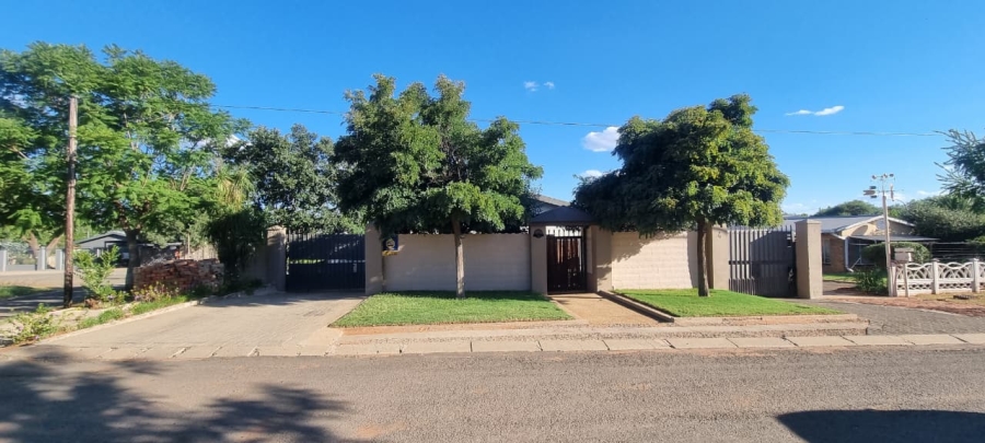 3 Bedroom Property for Sale in South Ridge Northern Cape